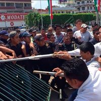 Tras gresca en Chiapas, CNTE anuncia que en próximas horas decidirá si sigue en paro
