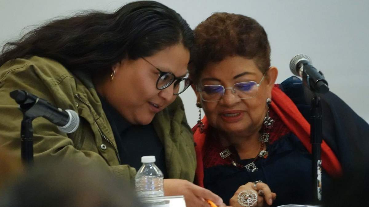 Citlalli Hernández y Ernestina Godoy, en imagen de septiembre de 2024 en el Senado de la República