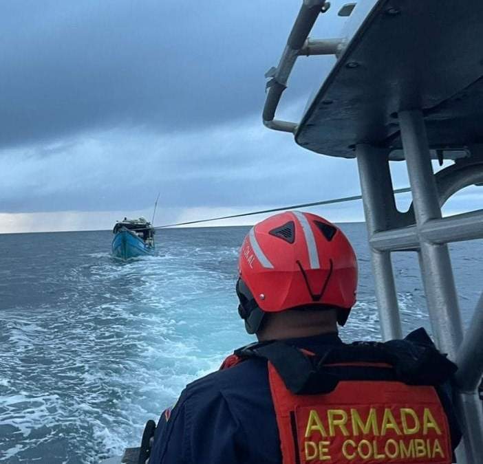 Armada en busca de la persona desaparecida