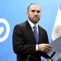Deuda: Guzmán habría prorrogado el plazo de negociaciones con los bonistas hasta principios de junio