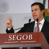 Alfredo Castillo, titular de la Conade con EPN, es inhabilitado por 10 años
