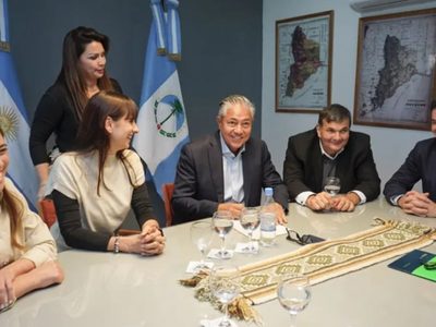 Tras 25 años de trámites, una empresa del Parque Industrial de Neuquén recibió su escritura definitiva