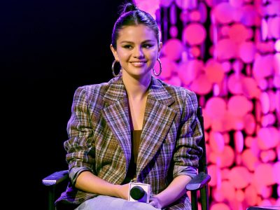 Selena Gómez compartió una inédita postal de su niñez y ¡no ha cambiado nada!