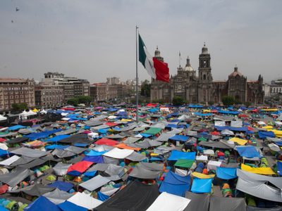CNTE anuncia una megamarcha en la CDMX y analizará un nuevo plantón en el Zócalo