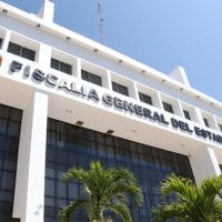 Hallan sin vida a joven maestra dentro de su salón de clases; fiscalía investiga feminicidio