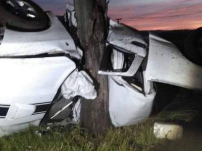 Jefe policiaco en Michoacán murió al impactar su auto