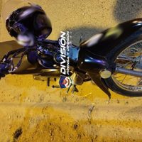 Detuvieron a dos jóvenes por circular en una moto robada