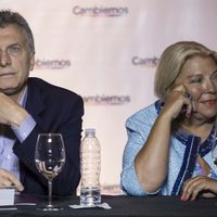 Duro revés para Juntos por el Cambio: denuncian a Macri y Carrió por incumplir la cuarentena