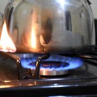 Se habilitaron lugares para completar el formulario de subsidio energético en Neuquén