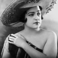 Mimí Derba, la vedette que inventó el cine mexicano