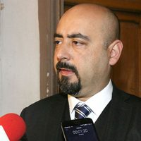Gobierno de SLP capital niega compra irregular de medicamentos