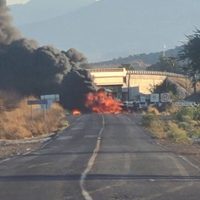 Narcobloqueos y ataques a Ejército y Guardia Nacional en Jalisco y Michoacán; cinco muertos (Video)