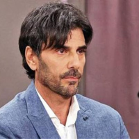 Así es la nueva vida de Juan Darthés, lejos de la Argentina y el foco mediático: quiénes lo acompañan