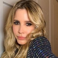 Guillermina Valdés acompañó a su hija a la peluquería y también se animó a un cambio