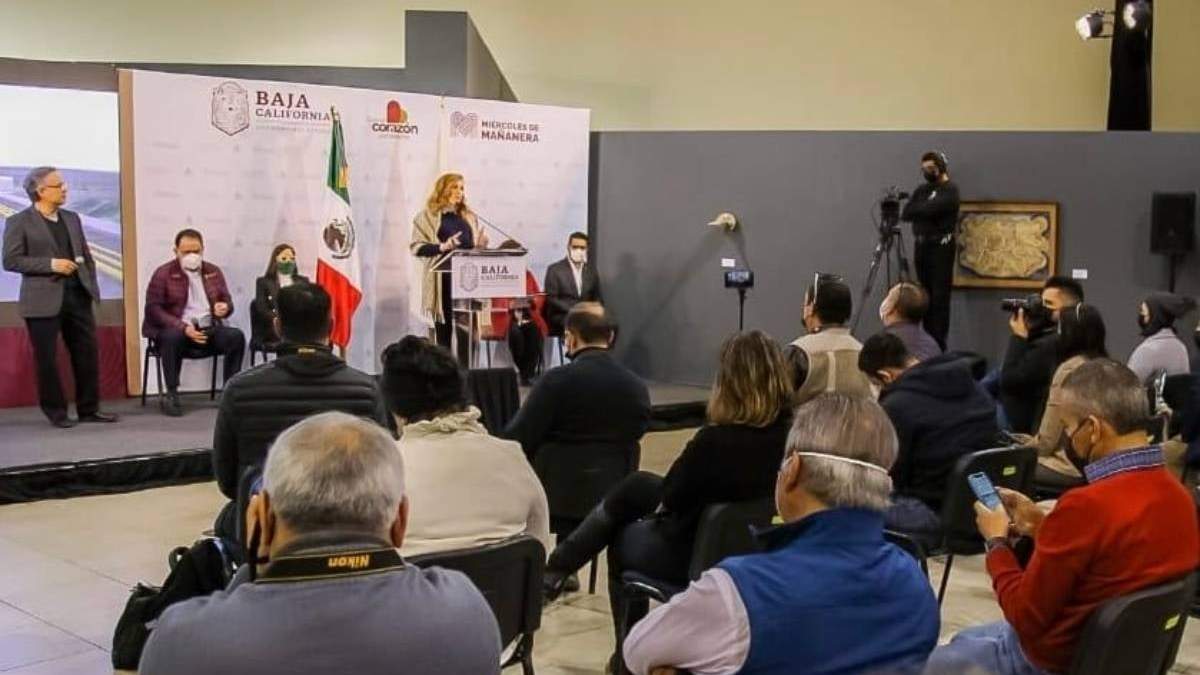 Conferencia de prensa de la gobernadora