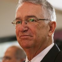 Salinas Pliego se ampara para no entregar información de sus cuentas personales