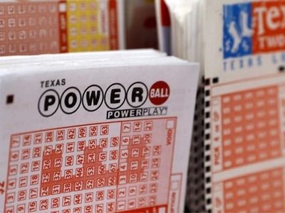 Miles en México con la esperanza de ganar 523 mil millones de dólares de Powerball