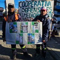 Municipales y recicladores levantaron el corte que mantenían en plena Avenida Argentina