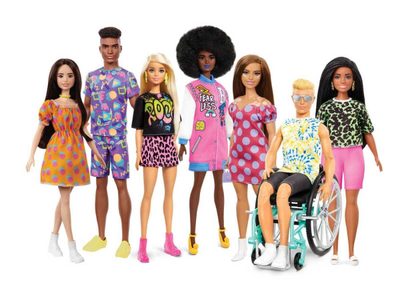 Efemérides: un día como hoy, hace 64 años, cobraba vida la muñeca Barbie