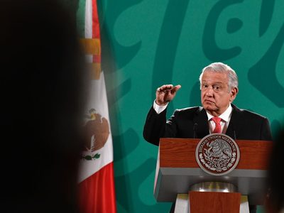 AMLO rechaza recibir a Aureoles; quiere aprovechar la mañanera pero no es el lugar