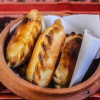 Empanadas: la receta para que salgan jugosas y sabrosas sin usar carne