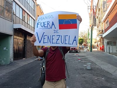 Colectivos en Chilpancingo y Acapulco repudiaron la intervención militar de EU en Venezuela