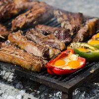 Se viene la temporada de asados: el truco simple para que tu parrilla quede como nueva