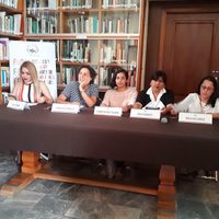 En foro de mujeres periodistas en Oaxaca, critican sueldos raquíticos y muertes sin solución