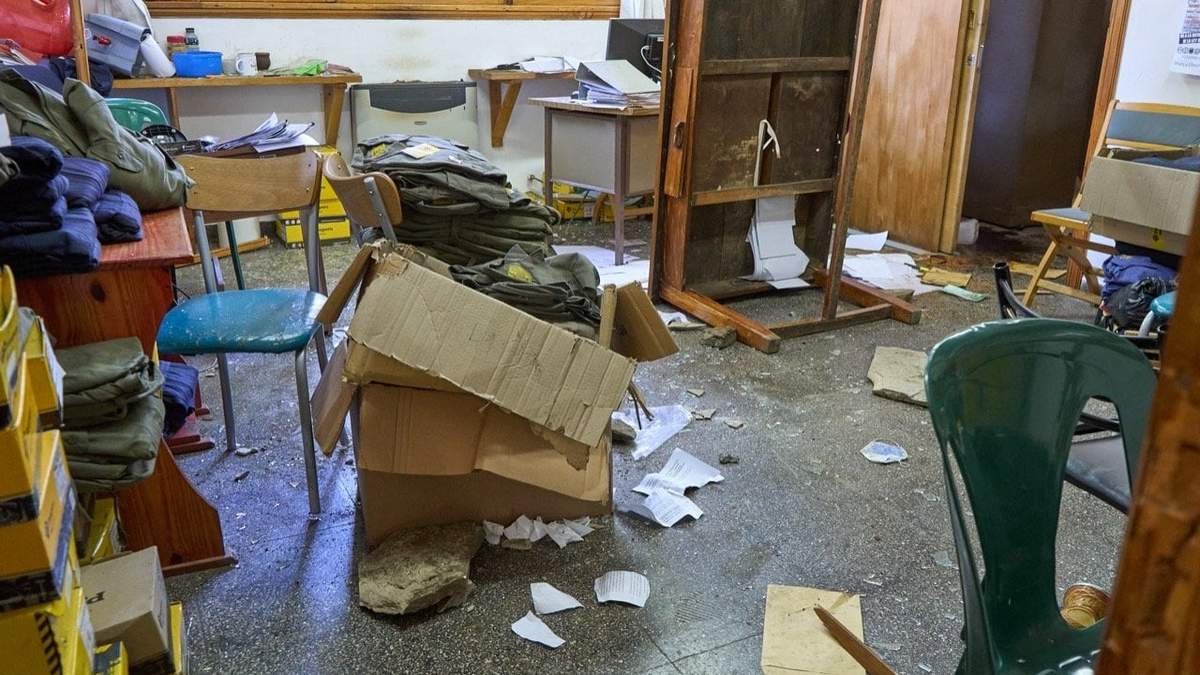La Municipalidad de San Martín de los Andes tras la batalla campal. Fuente:(Facebook)