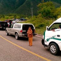 Federales caen a barranco en Guerrero tras participar en búsqueda de narcofosas