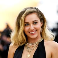 Se viene algo histórico: Miley Cyrus publicó un adelanto de su próximo proyecto