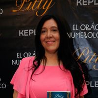 Pitty, la numeróloga, y su augurio para la pareja de Laurita Fernández y Nicolás Cabré
