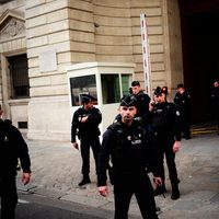 Cuatro agentes son asesinados en una jefatura de policía en París; el agresor es abatido