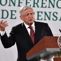 AMLO equipara montaje de Florence Cassez con jeringa vacía en la CDMX