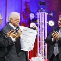 Fernández: "Las vacunas son para cuidar la salud de nuestros hijos. No pueden faltar"