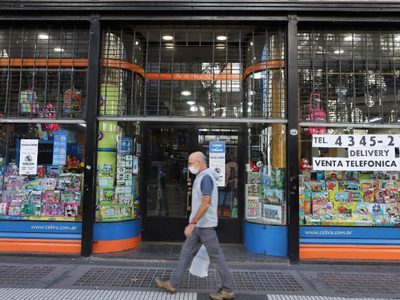 El Gobierno porteño condonará impuestos a comercios no esenciales