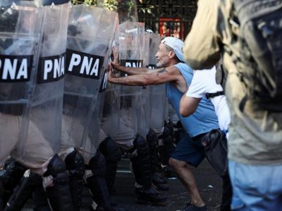 La crítica de Amnistía Internacional al protocolo antipiquetes y la respuesta del gobierno