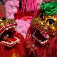 El Año de la Serpiente comienza con celebraciones del Año Nuevo Lunar dentro y fuera de Asia