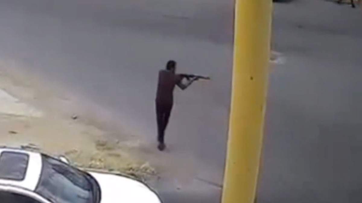 Uno de los dos sujetos que disparó contra el cortejo fúnebre