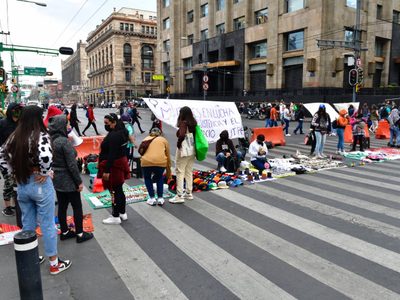 Comerciantes anuncian movilizaciones en la CDMX la noche del 14 de septiembre