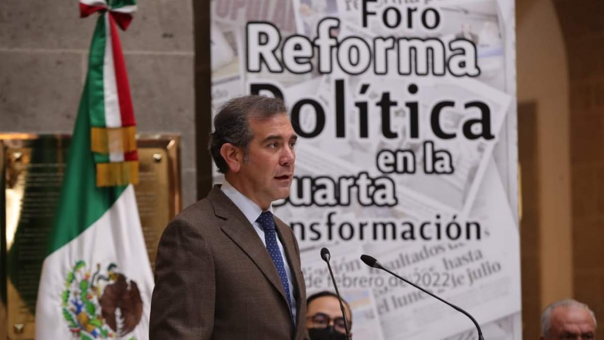 El presidente del INE en el foro del Senado