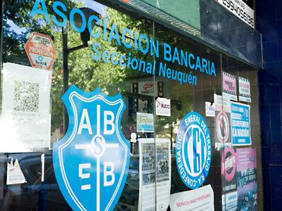 Paro bancario afectó la atención en Neuquén: qué entidades se sumaron y por qué