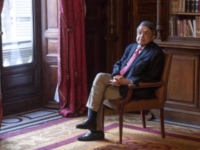 Escritor Sergio Ramírez denuncia "violenta" ocupación de fundación cultural en Nicaragua