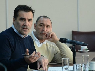 Proponen incluir en el adicional por arraigo a numerosas especialidades médicas de la salud pública