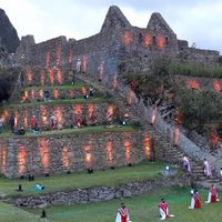Celebración multicolor en la apertura de Machu Picchu para el turismo