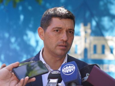 Koopmann: “Vamos a seguir recorriendo cada metro cuadrado de la provincia para escuchar a las familias neuquinas”