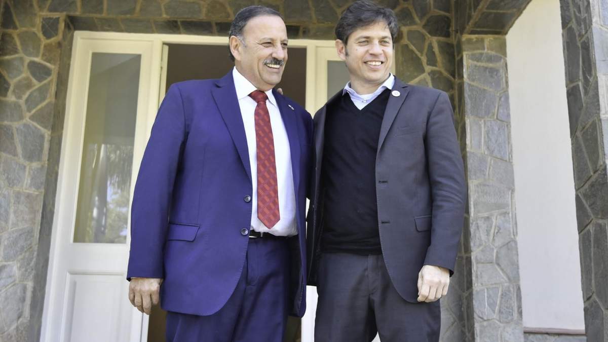 El gobernador de la provincia de Buenos Aires, Axel Kicillof, con su par de La Rioja, Ricardo Quintela.