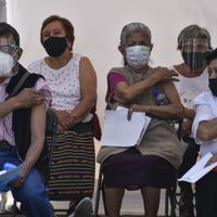 Sheinbaum: en 4 horas se aplicaron 10 mil 734 vacunas en Iztacalco, Tláhuac y Xochimilco