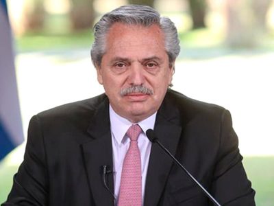 Alberto Fernández advirtió que la cuarentena podría dar marcha atrás