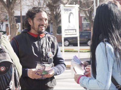 Con la mirada en las PASO nacionales, Andrés Blanco recorrió la comarca petrolera